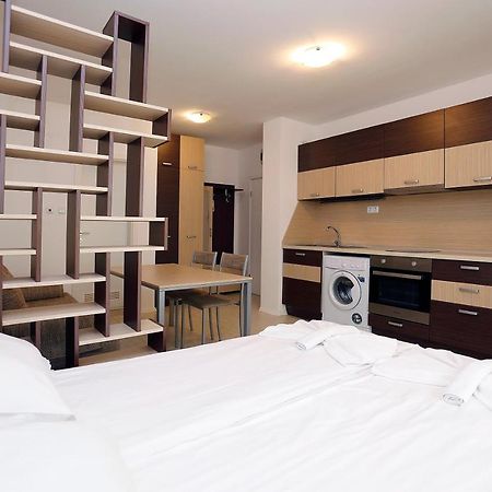 Low Cost Apartments In Green Life Sozopol Esterno foto