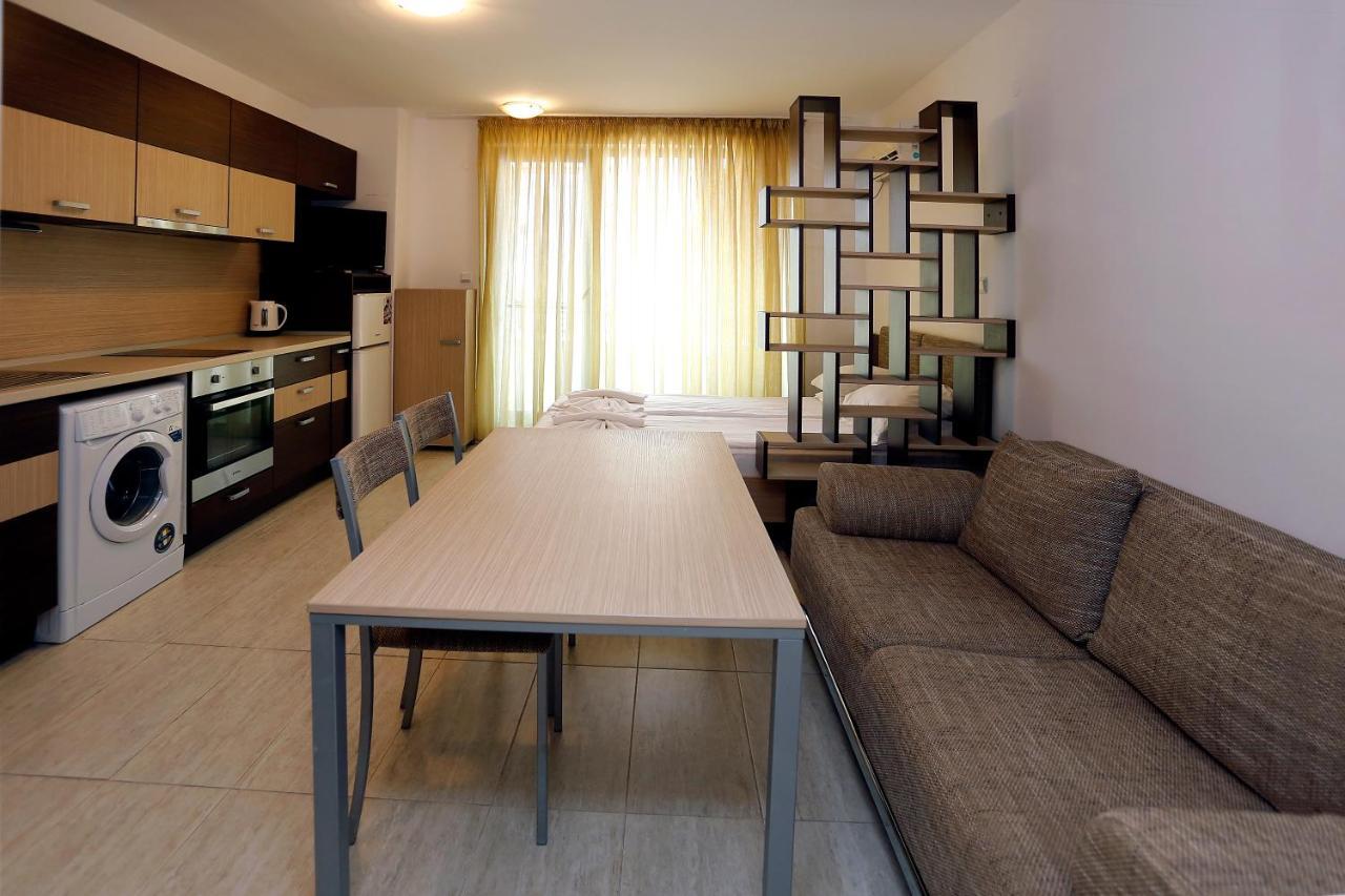 Low Cost Apartments In Green Life Sozopol Esterno foto
