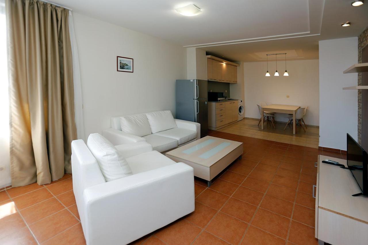 Low Cost Apartments In Green Life Sozopol Esterno foto