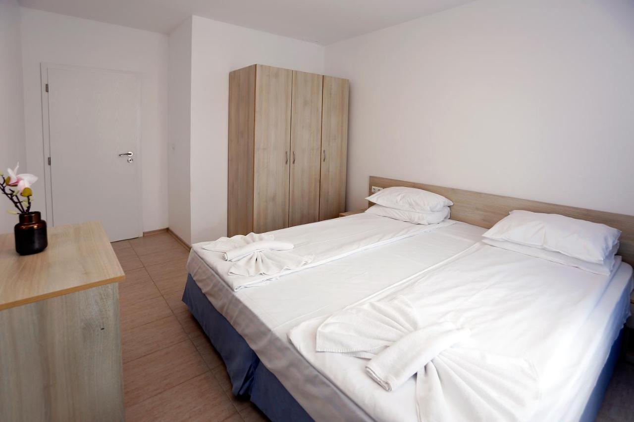 Low Cost Apartments In Green Life Sozopol Esterno foto