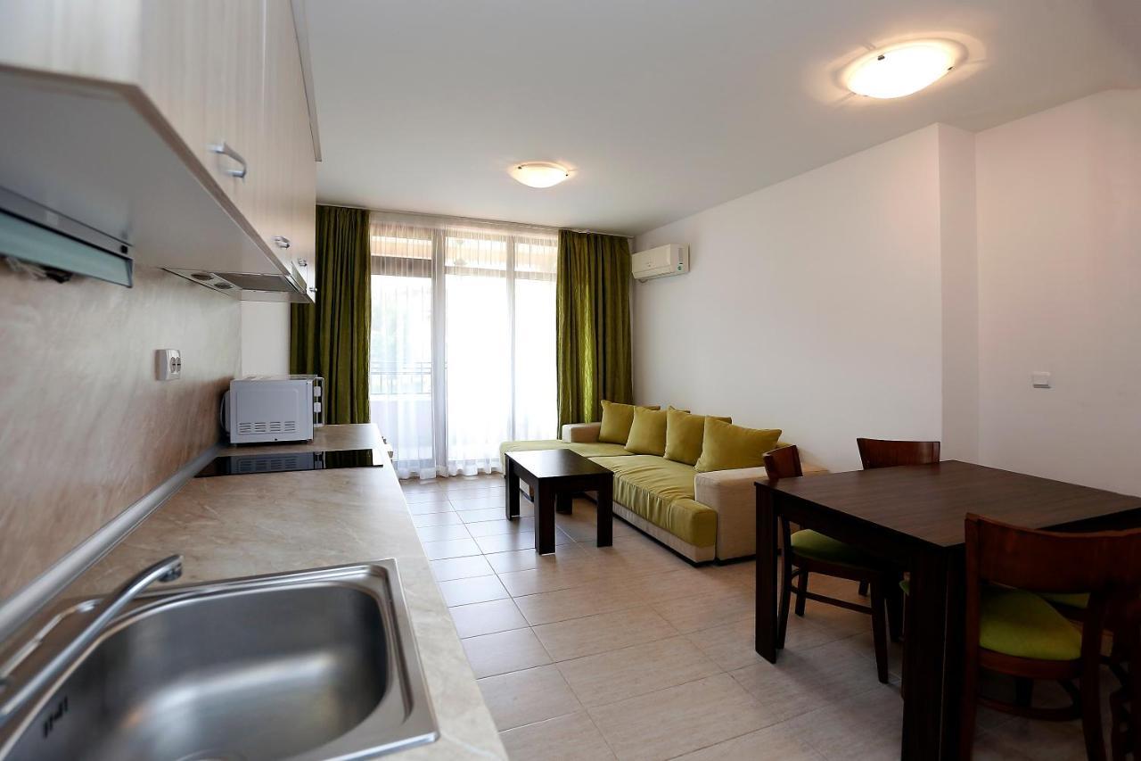 Low Cost Apartments In Green Life Sozopol Esterno foto